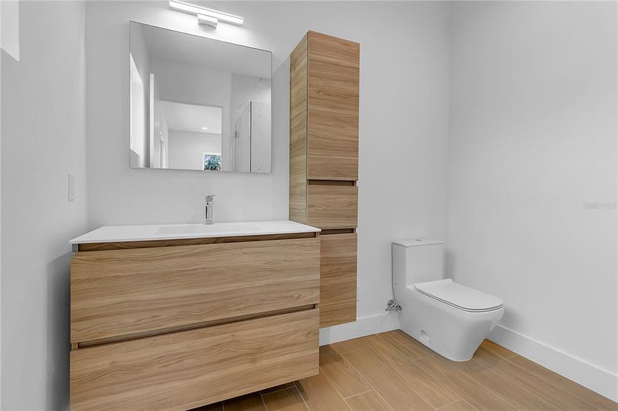 Furnished interior view inside a new home in , Sarasota (Image 18).