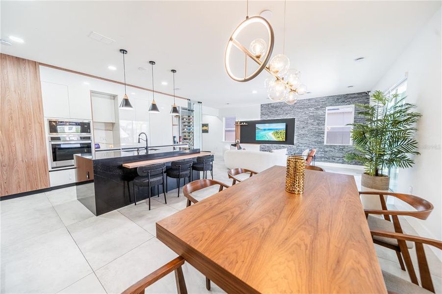 Furnished interior view inside a new home in , Kissimmee (Image 3).