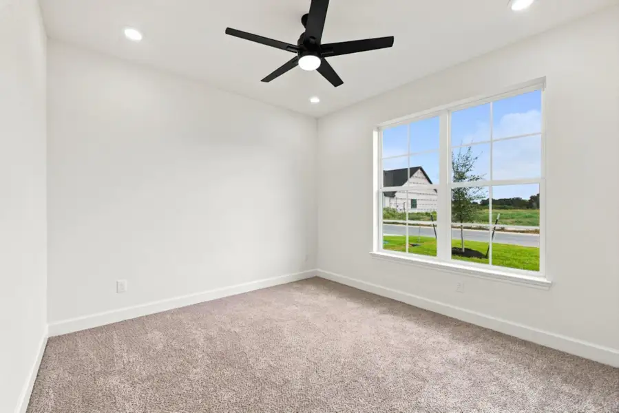 Spacious, unfurnished interior of a new home in , Bryan (Image 8).