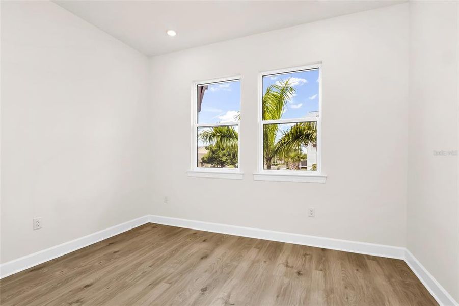 Spacious, unfurnished interior of a new home in , Punta Gorda (Image 37).
