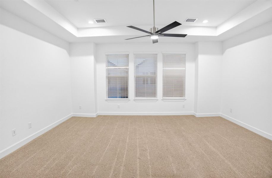 Spacious, unfurnished interior of a new home in , Houston (Image 16).