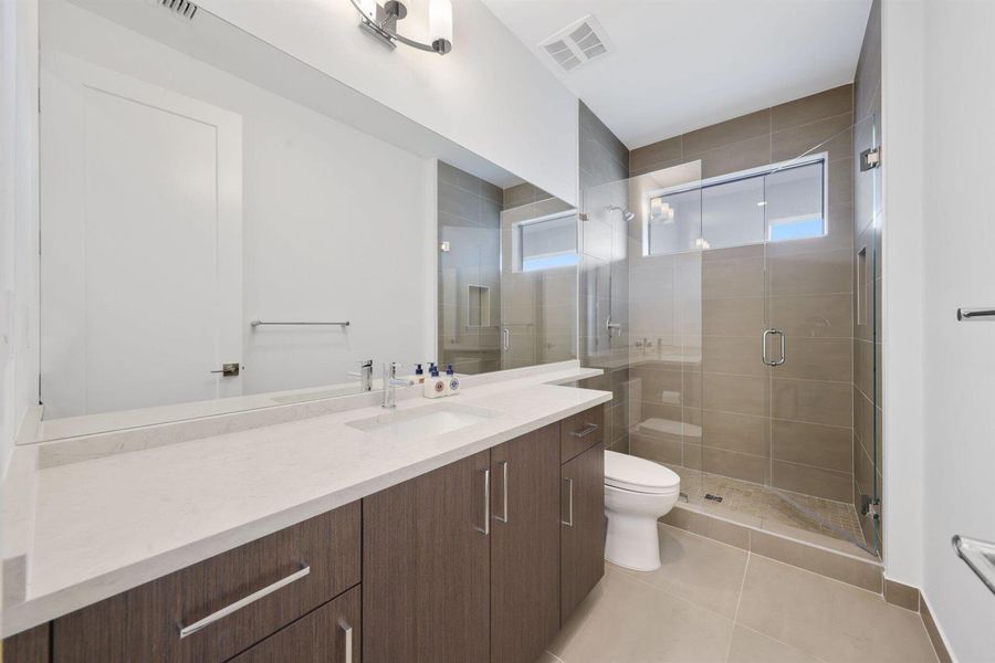 9682 Juniper Bay Ave - 89.jpg-SMALL