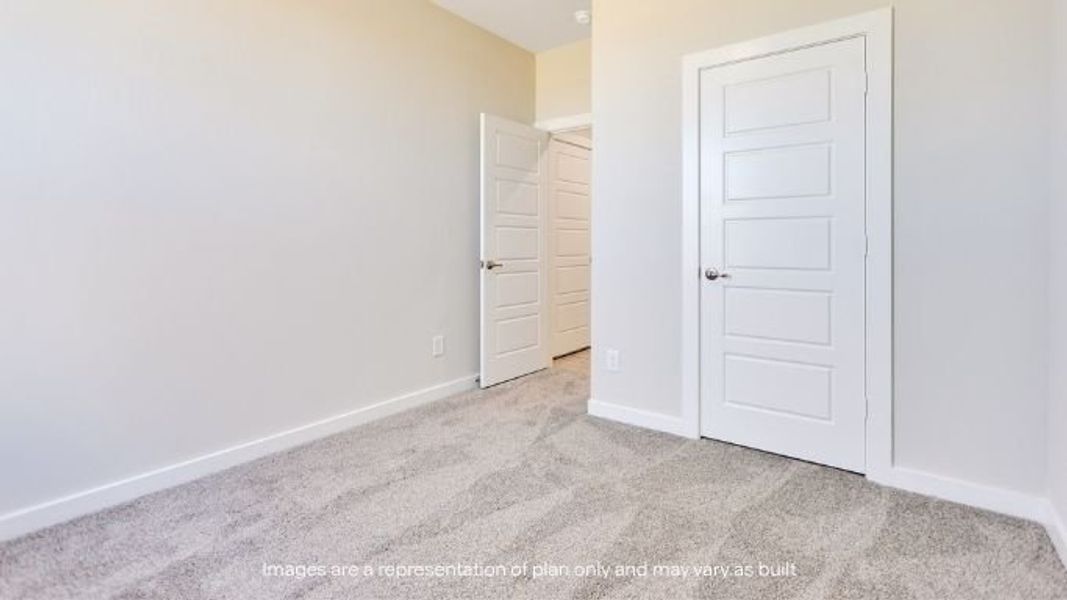 Representative unfurnished interior of a home built from the Blanco by D.R. Horton in Homestead at Parks Bell Ranch, Odessa (Image 28).