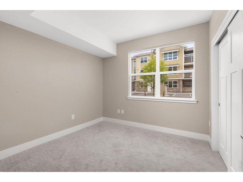 Spacious, unfurnished interior of a new home in , Lafayette (Image 18).