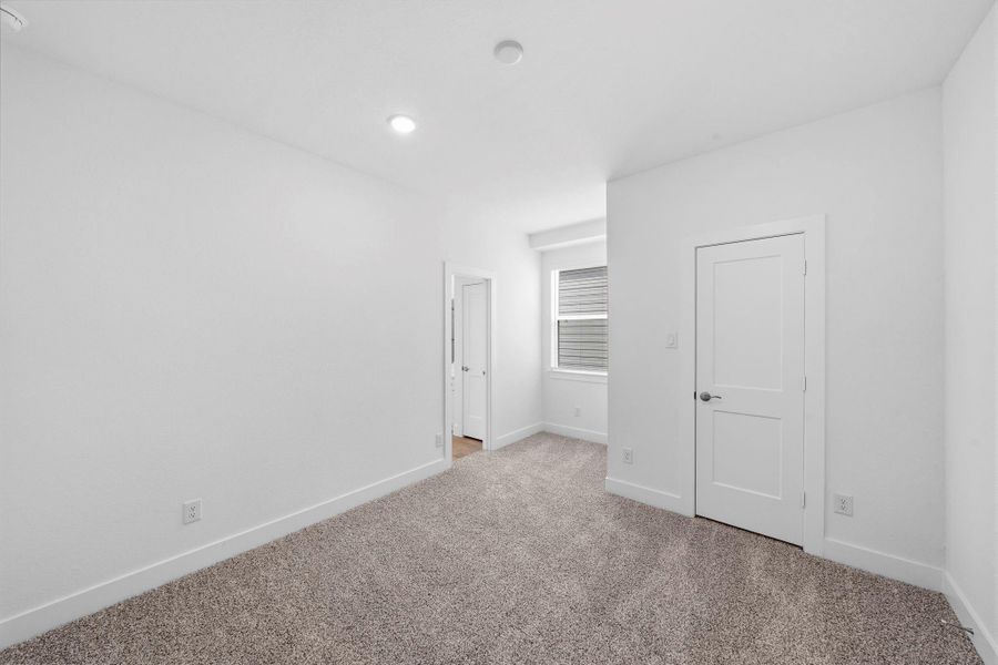 Spacious, unfurnished interior of a new home in Bridgeland, Cypress (Image 20).