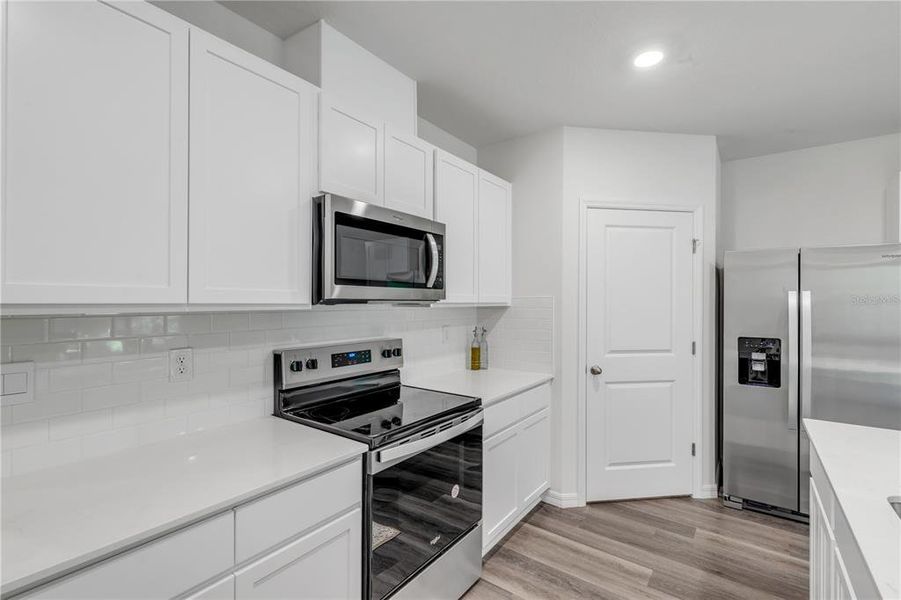 Furnished interior view inside a new home in , New Smyrna Beach (Image 14).