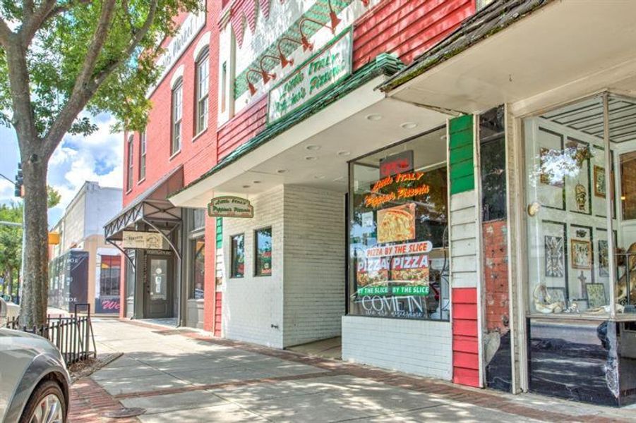 Image 64 of a home in Pinegate.