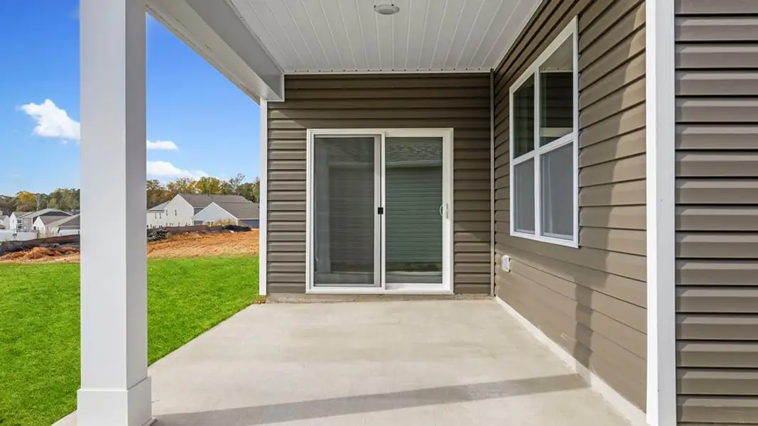 Exterior details and patio area of a home in Woodglen, Piedmont (Image 4).
