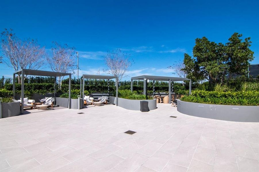 Community amenities in , Tampa (Image 73).