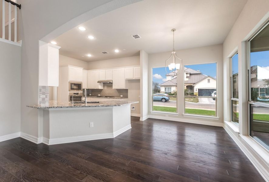 20 8350SierraHermosa 020 Mls