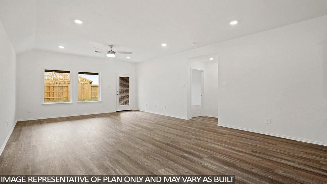 Spacious, unfurnished interior of a new home in Sunterra, Katy (Image 8). Spacious, unfurnished interior of a new home in Sunterra, Katy (Image 8).