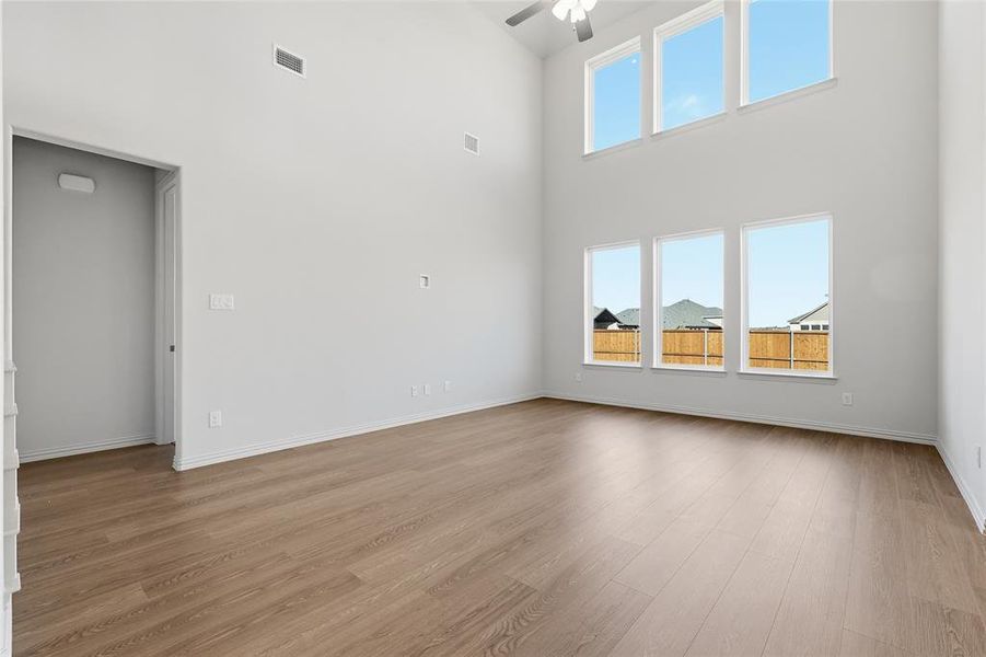 Spacious, unfurnished interior of a new home in Westside Preserve Premier, Midlothian (Image 21). Spacious, unfurnished interior of a new home in Westside Preserve Premier, Midlothian (Image 21).