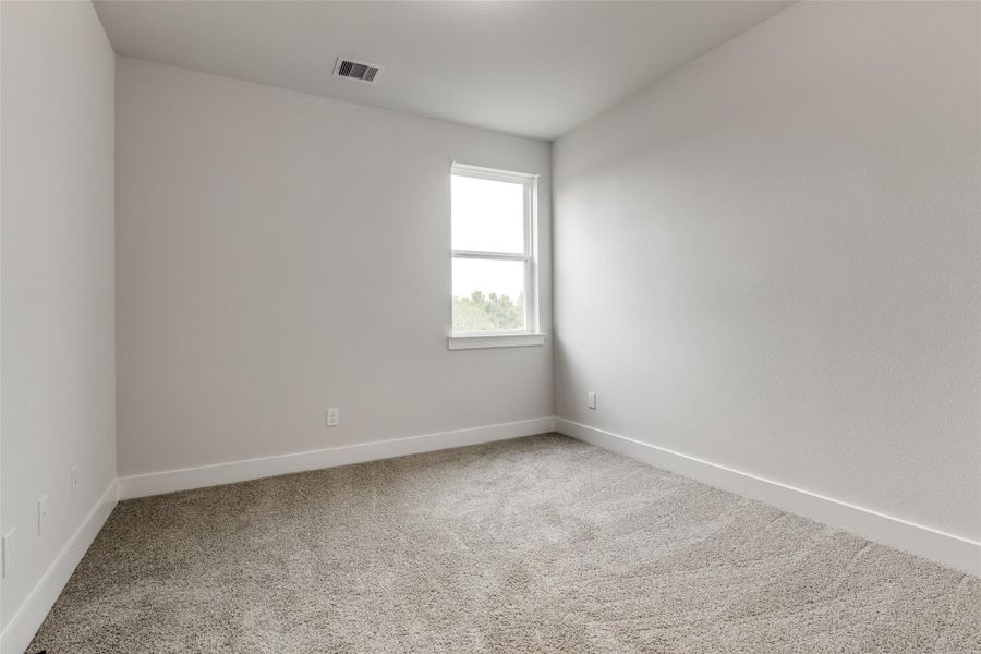 Secondary bedroom Secondary bedroom