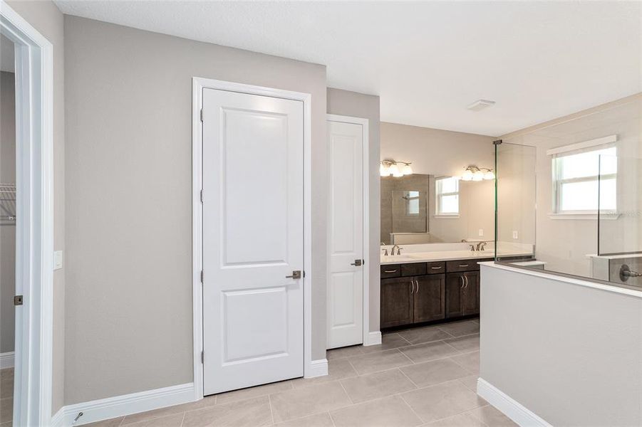 Spacious, unfurnished interior of a new home in On Top of the World Communities, Ocala (Image 30).