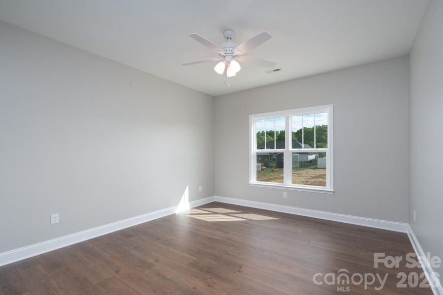 Spacious, unfurnished interior of a new home in , Salisbury (Image 26).