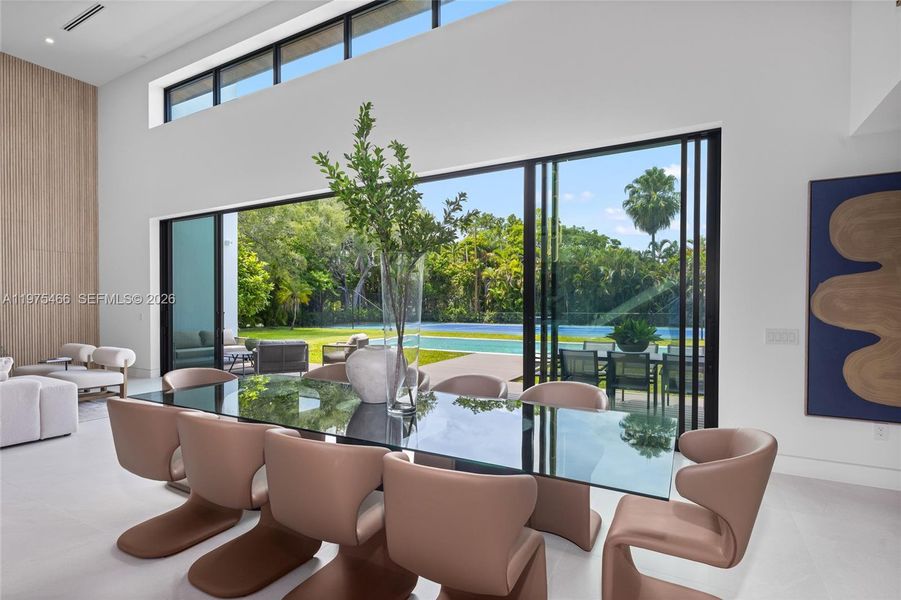 Community amenities in , Pinecrest (Image 88).