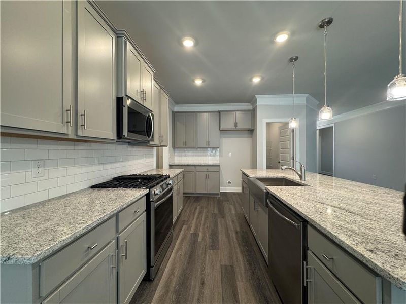 Furnished interior view inside a new home in Tuscany Hills, Douglasville (Image 7).