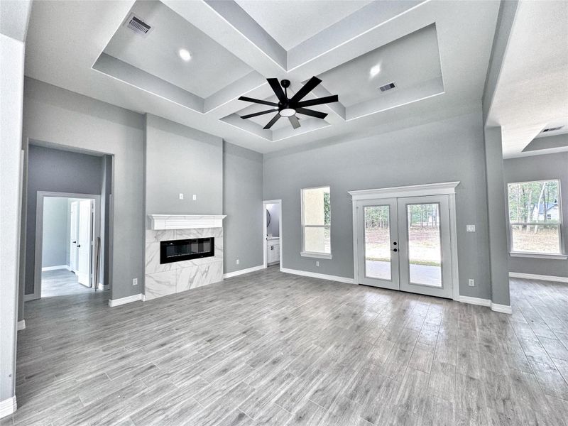 l images used are for illustrative purposes only and are intended to convey the concept and vision of the homes. They are for guidance only, may change as work progresses, and do not necessarily represent a true and accurate depiction of the finished product, and specifications may vary.