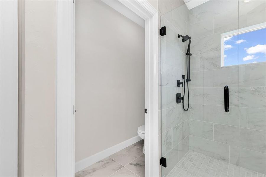 Spacious, unfurnished interior of a new home in , Punta Gorda (Image 50).