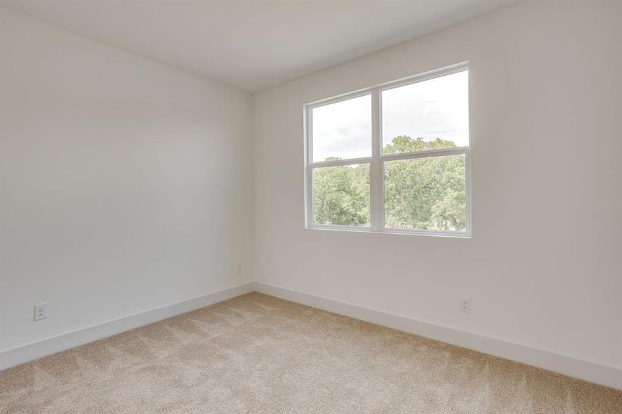 Spacious, unfurnished interior of a new home in , Sunset (Image 22).
