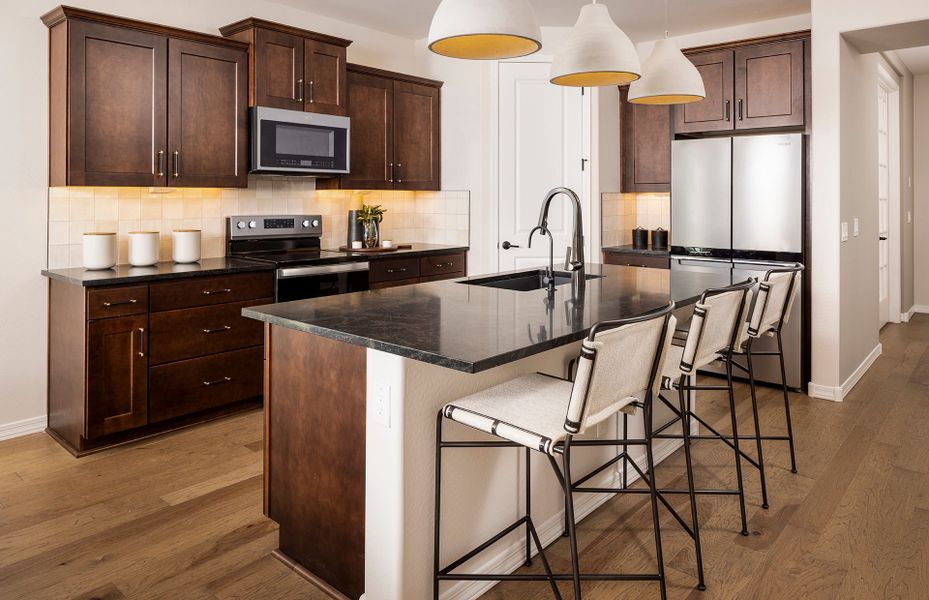 Furnished interior view inside a new home in Wolf Creek Run West, Strasburg (Image 6).