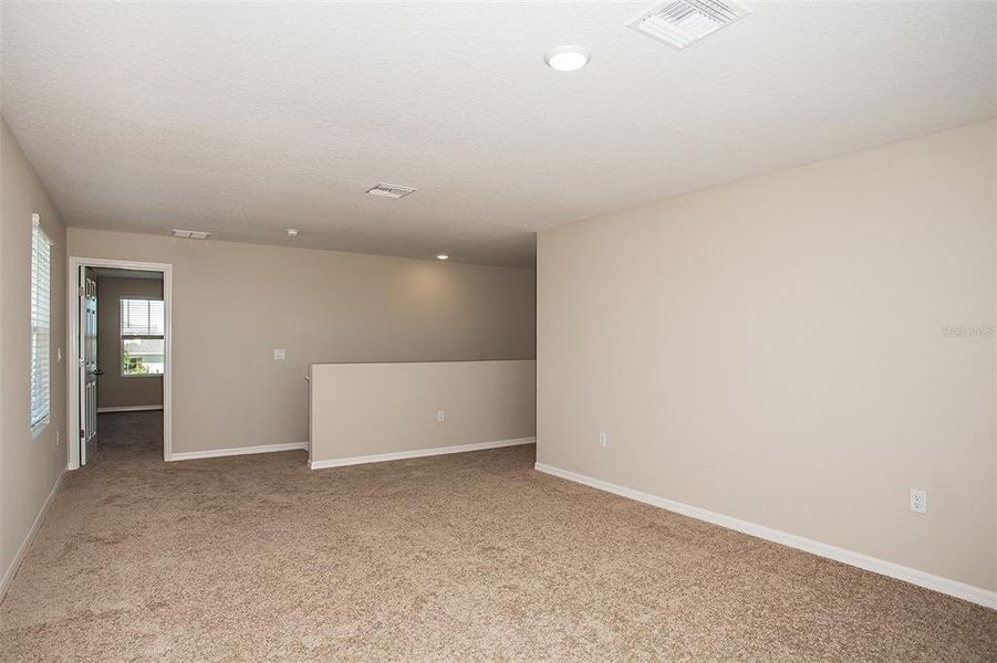 Spacious, unfurnished interior of a new home in Lawson Dunes, Haines City (Image 25). Spacious, unfurnished interior of a new home in Lawson Dunes, Haines City (Image 25).