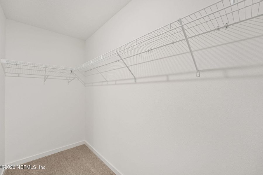 Spacious, unfurnished interior of a new home in Kings Preserve, Jacksonville (Image 28).