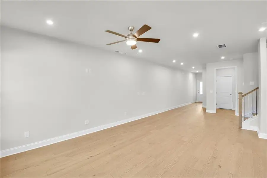 Spacious, unfurnished interior of a new home in Adler Springs, Powder Springs (Image 6). Spacious, unfurnished interior of a new home in Adler Springs, Powder Springs (Image 6).
