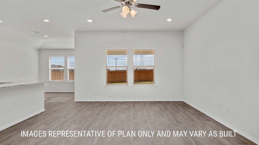 Spacious, unfurnished interior of a new home in The Villages at Schwertner Ranch, Jarrell (Image 11).