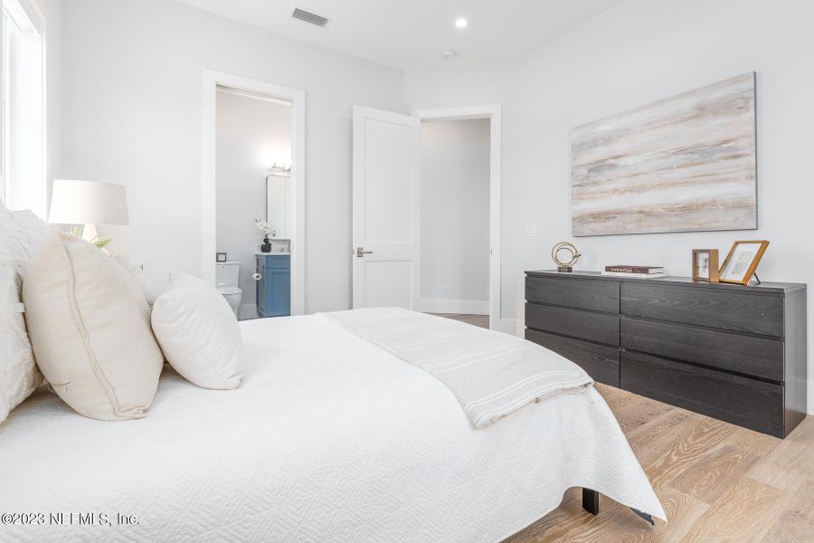 Image 57 of a home in .