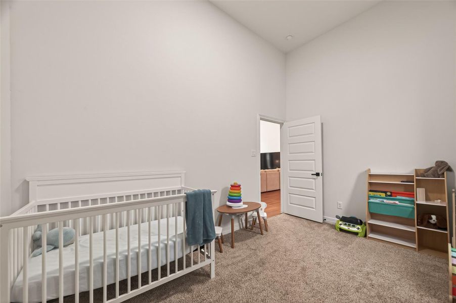 Furnished interior view inside a new home in , Anahuac (Image 10).