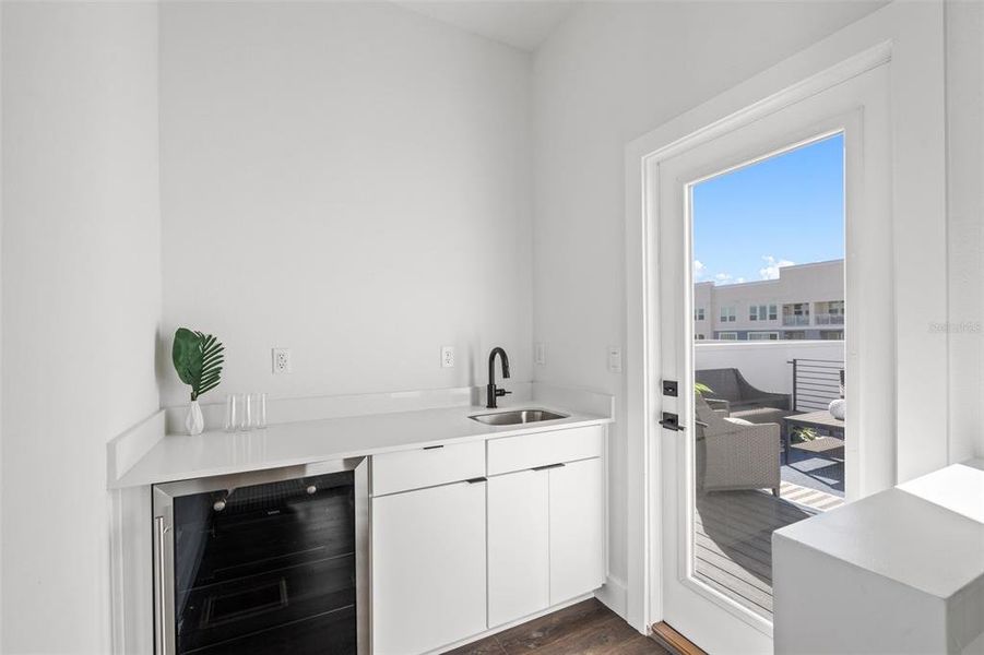 Enclosed Wet Bar W/ Beverage Fridge