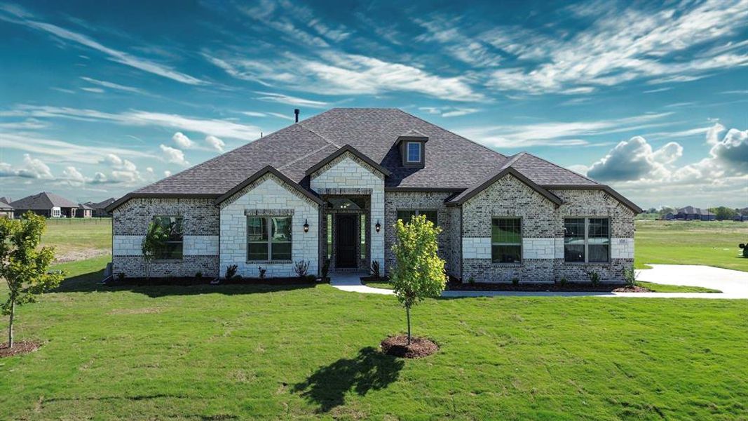 8335 Forest Glade 8335 Forest Glade