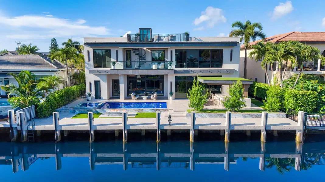 2441 NE 48th CT, Lighthouse Point, FL Ae 2441 NE 48th CT, Lighthouse Point, FL Ae
