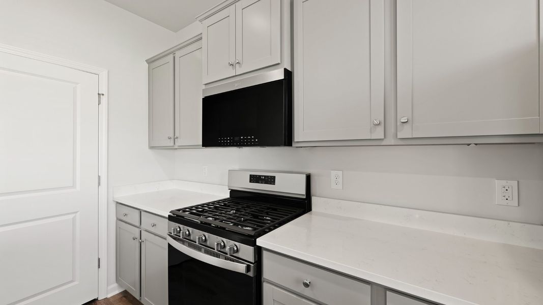 Furnished interior view inside a new home in Carolina Groves, Moncks Corner (Image 6).