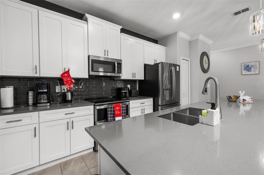 Furnished interior view inside a new home in Storey Lake: Vacation Townhomes, Kissimmee (Image 32). Furnished interior view inside a new home in Storey Lake: Vacation Townhomes, Kissimmee (Image 32).