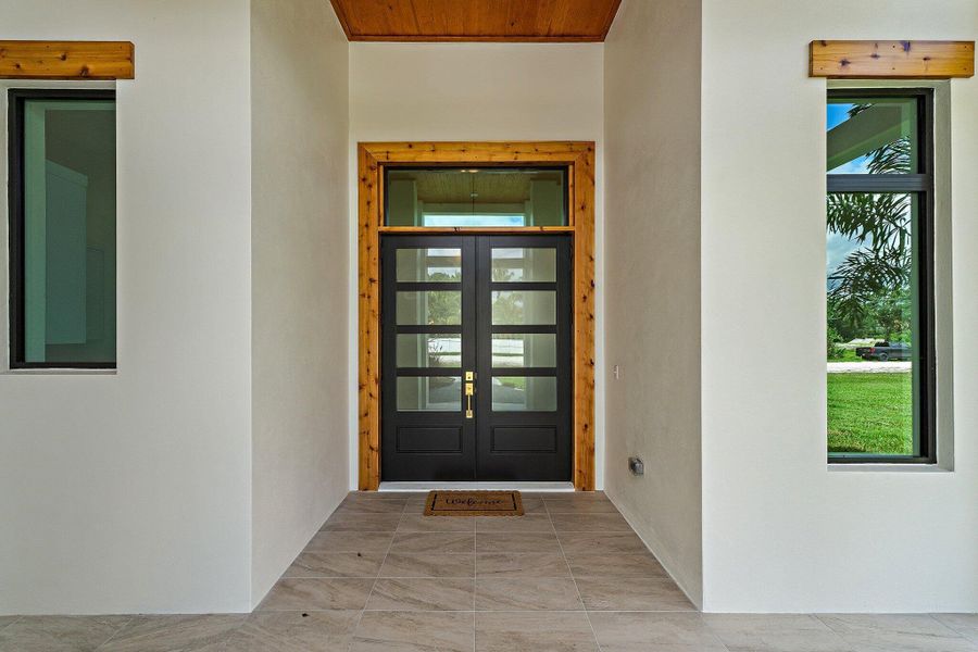 Exterior details and patio area of a home in , Palm Beach Gardens (Image 2). Exterior details and patio area of a home in , Palm Beach Gardens (Image 2).