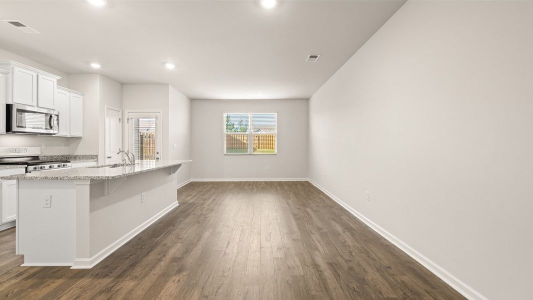Spacious, unfurnished interior of a new home in Laurel Park Townhomes, Hephzibah (Image 14).