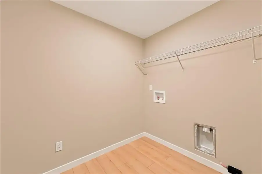 Spacious, unfurnished interior of a new home in , Austell (Image 35). Spacious, unfurnished interior of a new home in , Austell (Image 35).