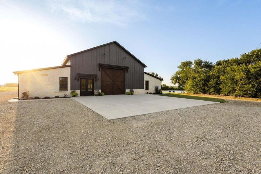 Front exterior of a new home in , Sherman, TX, highlighting curb appeal (Image 14). Front exterior of a new home in , Sherman, TX, highlighting curb appeal (Image 14).