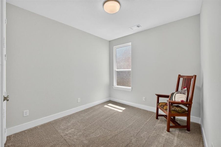 Spacious, unfurnished interior of a new home in Heritage Ranch, Sherman (Image 15).