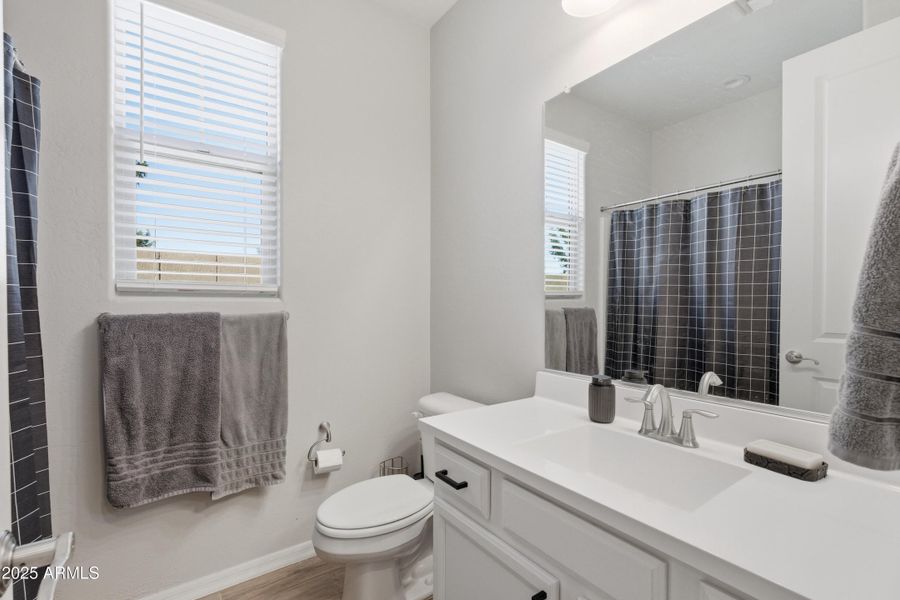 Guest Bathroom Guest Bathroom