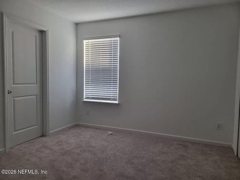 Spacious, unfurnished interior of a new home in , Jacksonville (Image 13).