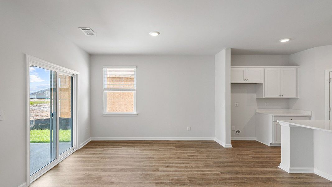 Spacious, unfurnished interior of a new home in Sheep Island, Summerville (Image 18). Spacious, unfurnished interior of a new home in Sheep Island, Summerville (Image 18).