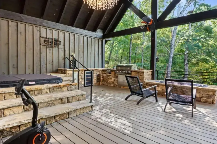 Exterior details and patio area of a home in , Blue Ridge (Image 31).