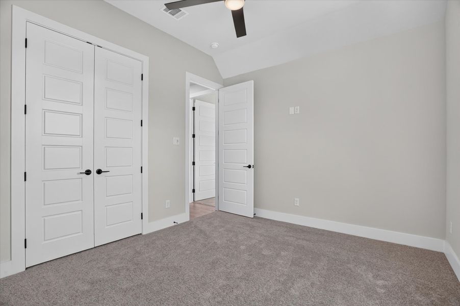 Spacious, unfurnished interior of a new home in Cartwright Ranch, Weatherford (Image 37). Spacious, unfurnished interior of a new home in Cartwright Ranch, Weatherford (Image 37).