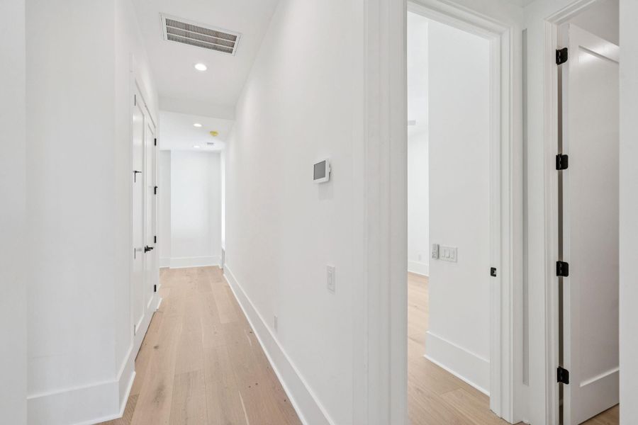 Spacious, unfurnished interior of a new home in , Ravenel (Image 53).