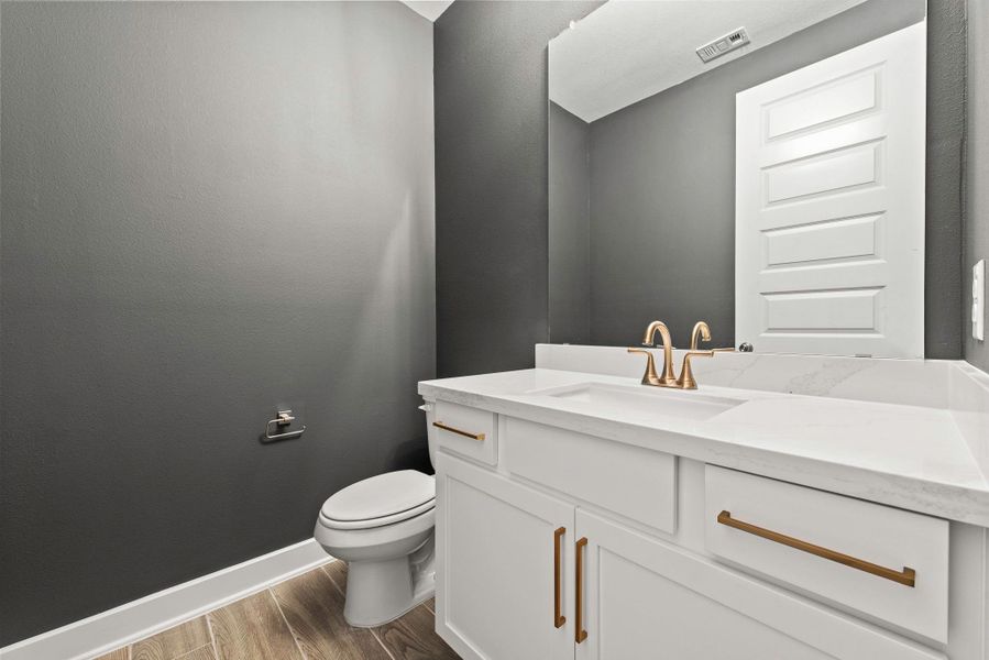 Representative image. Features, specifications, selections and colors may vary.