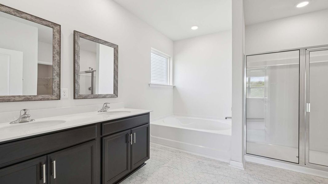 Furnished interior view inside a new home in Sage Grove, Lyman (Image 12).