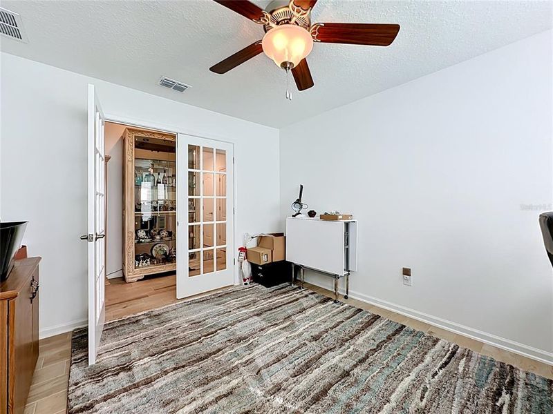 Image 35 of a home in Sawmill Branch Express.